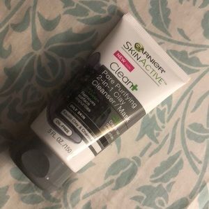Garnier Pore Purifying 2-in-1 Clay Cleanser/Mask
